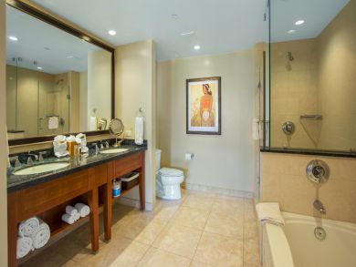 2 Bedroom With Views of the Pacific Ocean